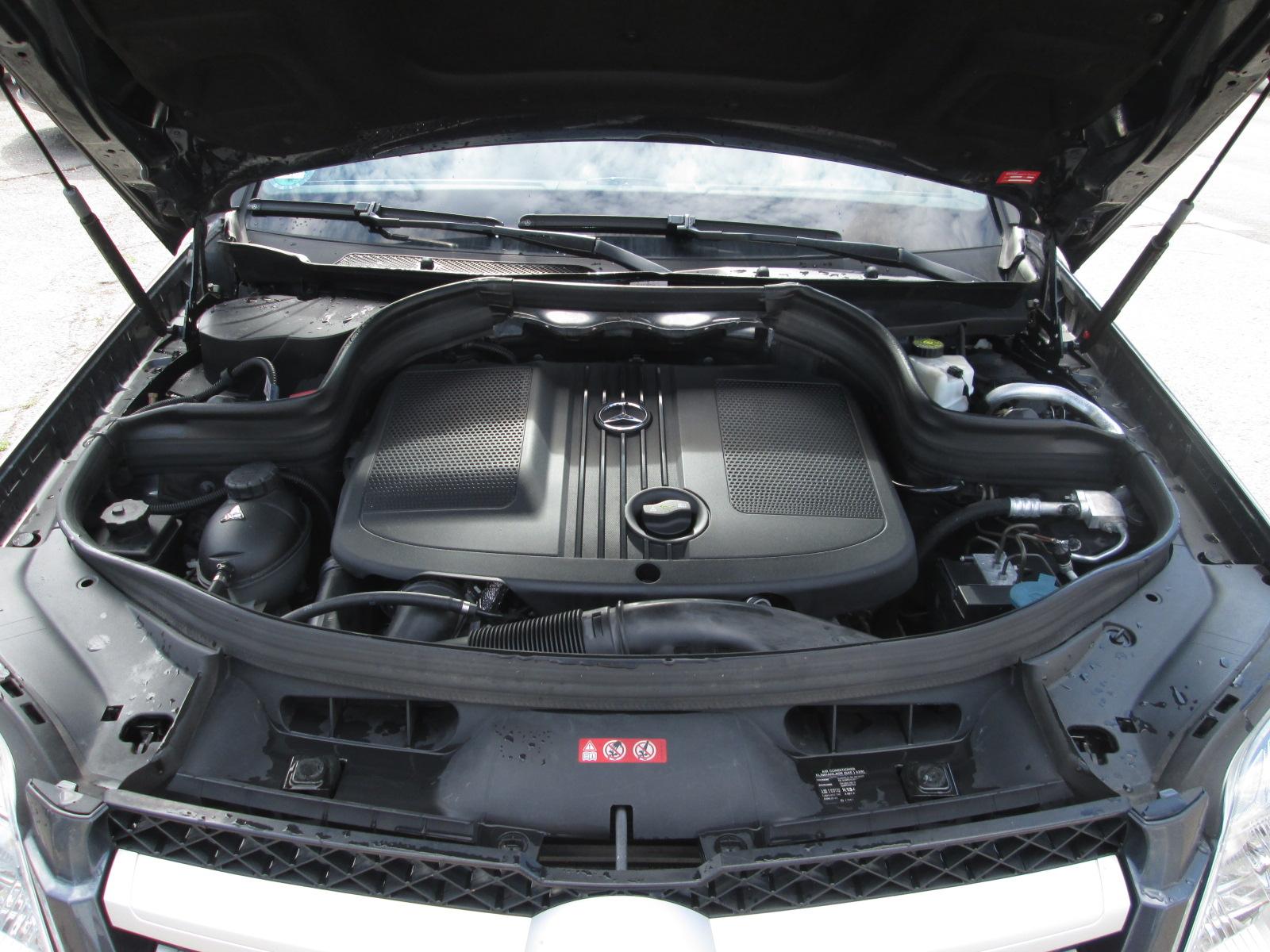 Mercedes-Benz GLK220 2012 — photo 20