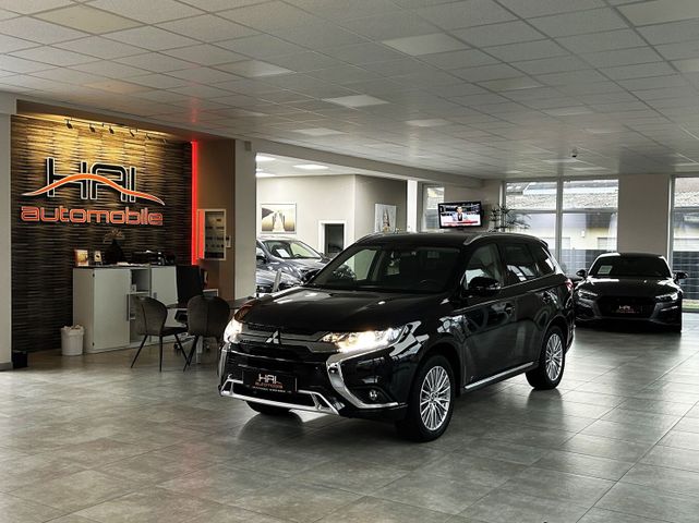 Mitsubishi Outlander PHEV Basis 4WD 2.4 Plug-in Hybrid/AHK