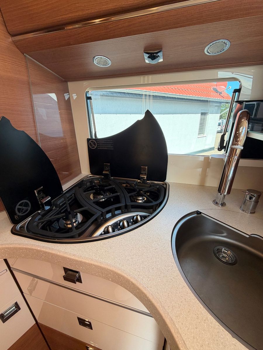 Fahrzeugabbildung Carthago chic c-line I 4.9 LE