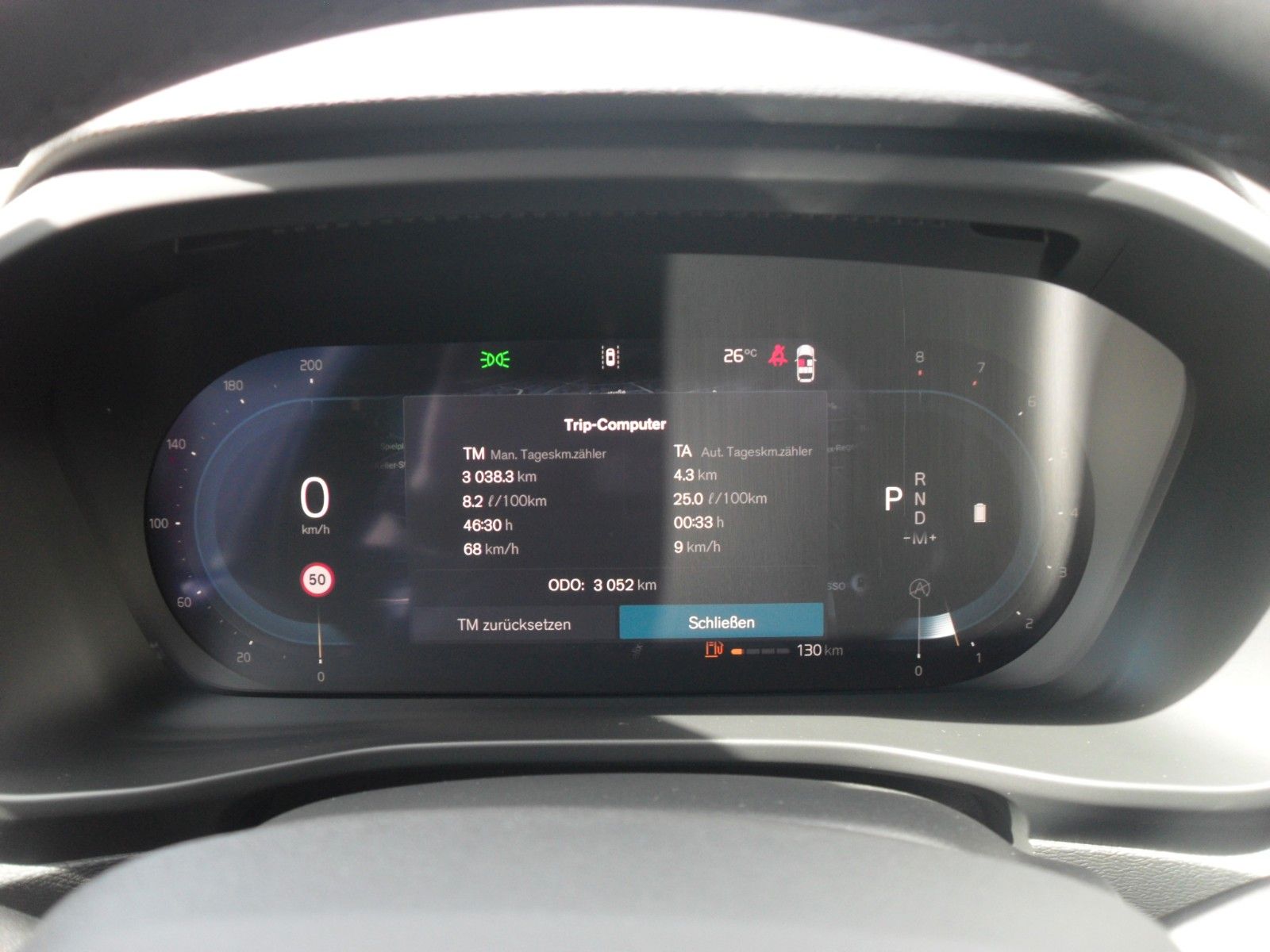 Fahrzeugabbildung Volvo XC 40 Plus Dark 2WD | 360°| Navi | NS