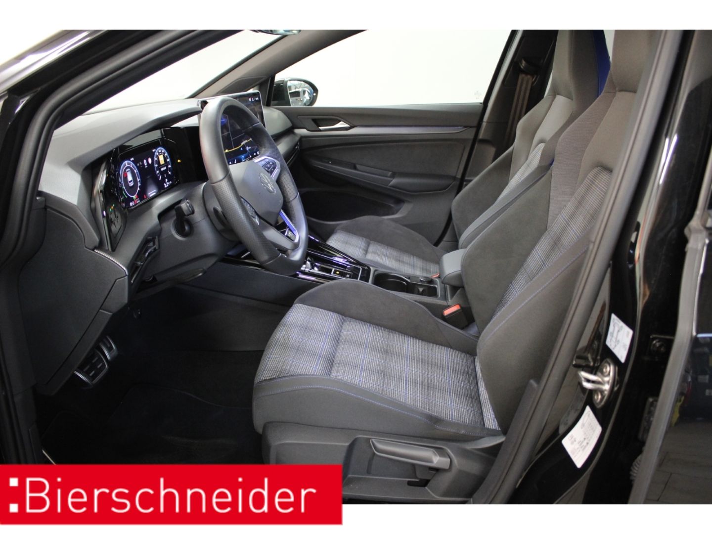 Volkswagen Golf 8 1.5 TSI DSG e-Hybrid GTE PA Black Style 1 foto 3