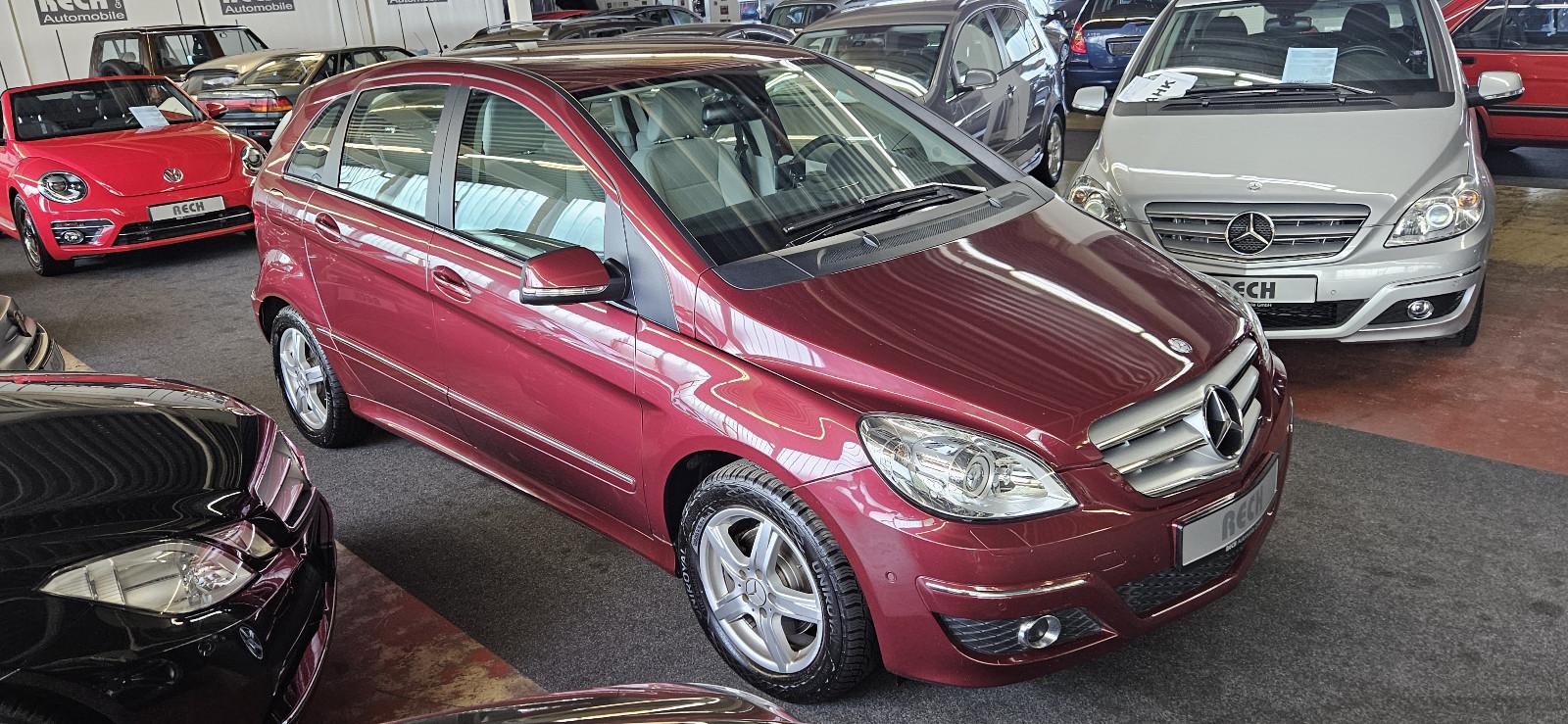 Mercedes-Benz B 200
