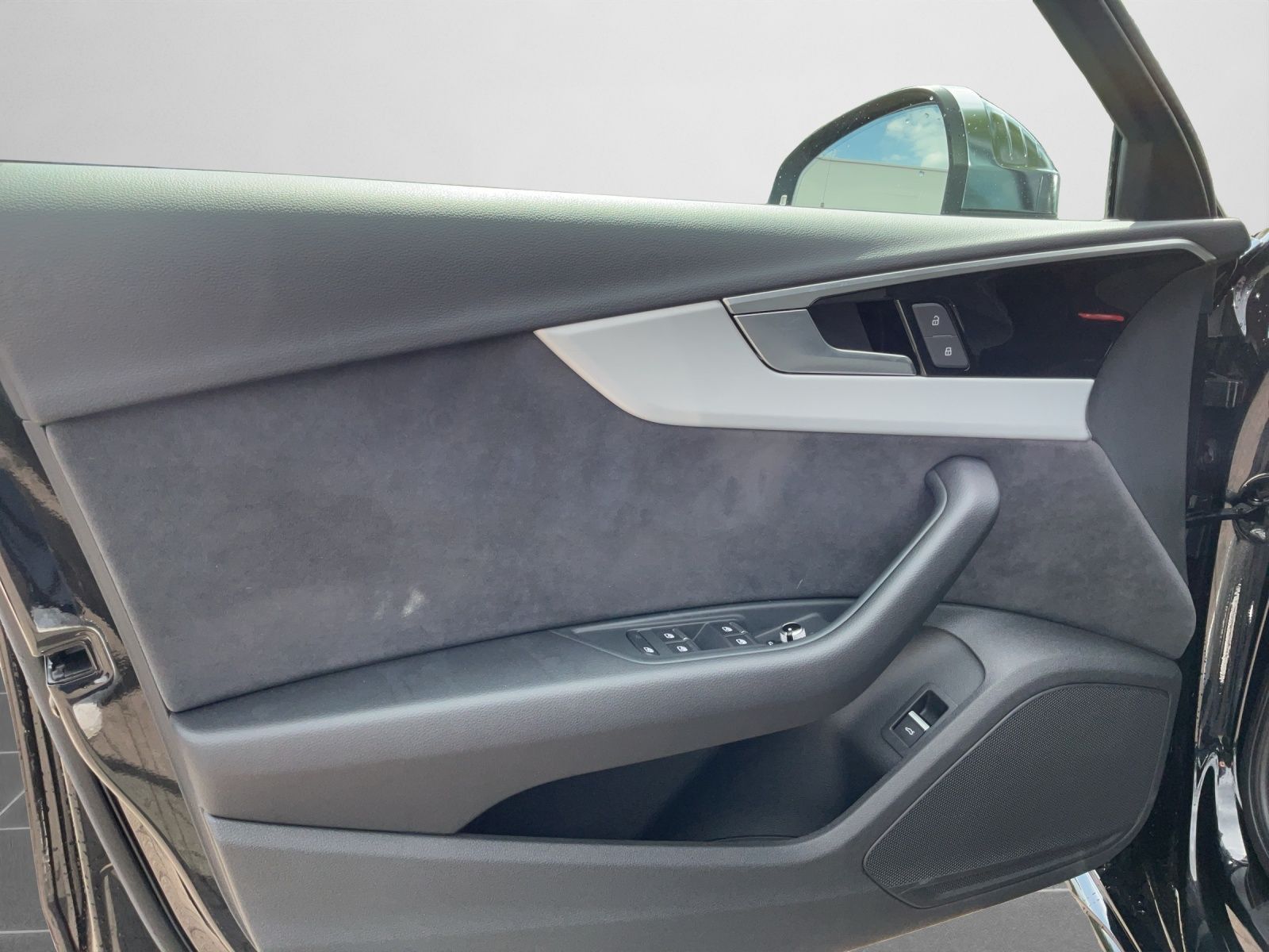 Audi S4 - Bild 13