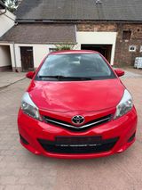 Toyota Yaris - Toyota Yaris: Toyot