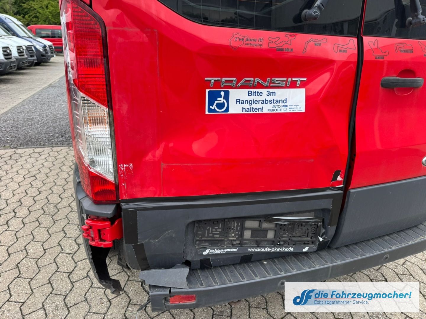 Fahrzeugabbildung Ford Transit Kombi 350 L3 *HECKSCHADEN *2539