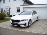BMW 530e Massage/Head/Keyless/ACC/360°/18"/AHK/Laser - BMW: Kombi, E36
