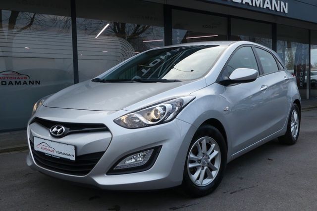 Hyundai i30 FIFA World Cup Edition 1.4i*SHZ*PDC*Klima