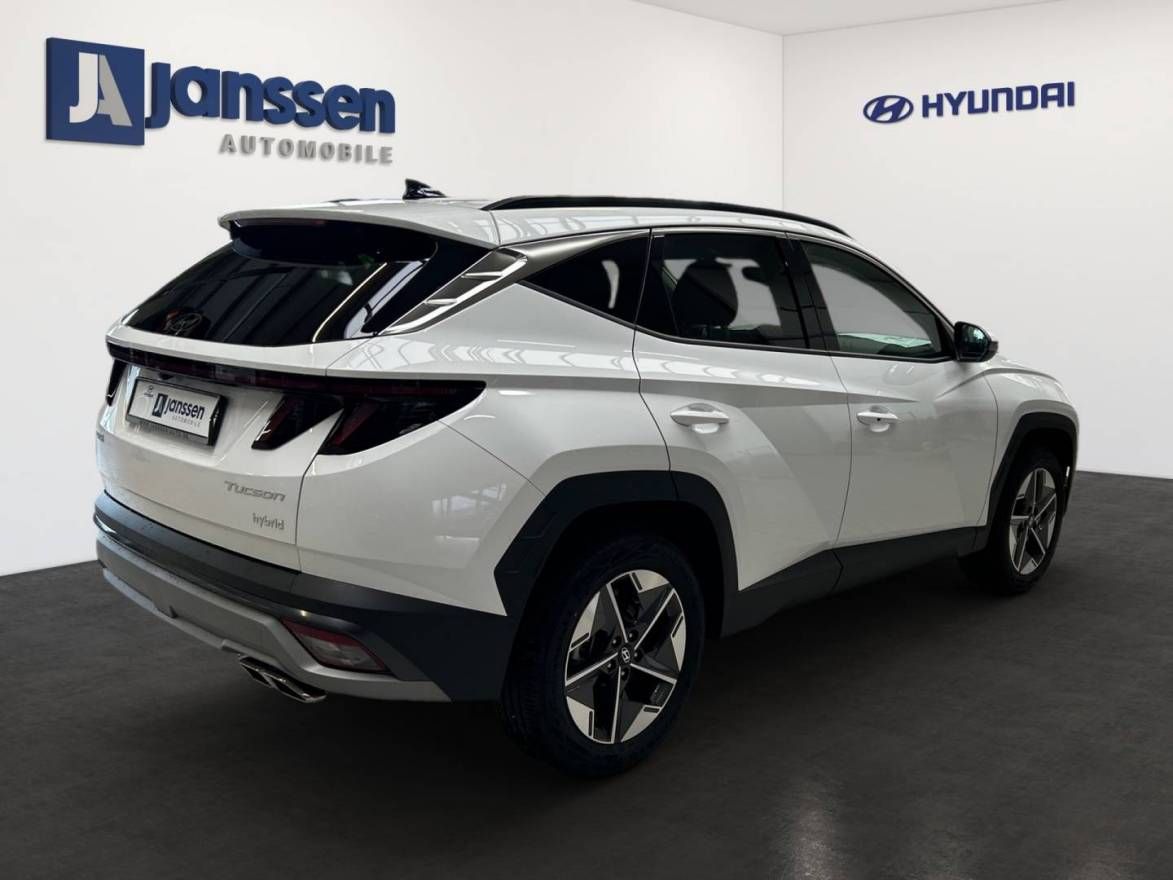 Fahrzeugabbildung Hyundai TUCSON Hybrid Trend/Automatik/Navi/Rückfahrkamer