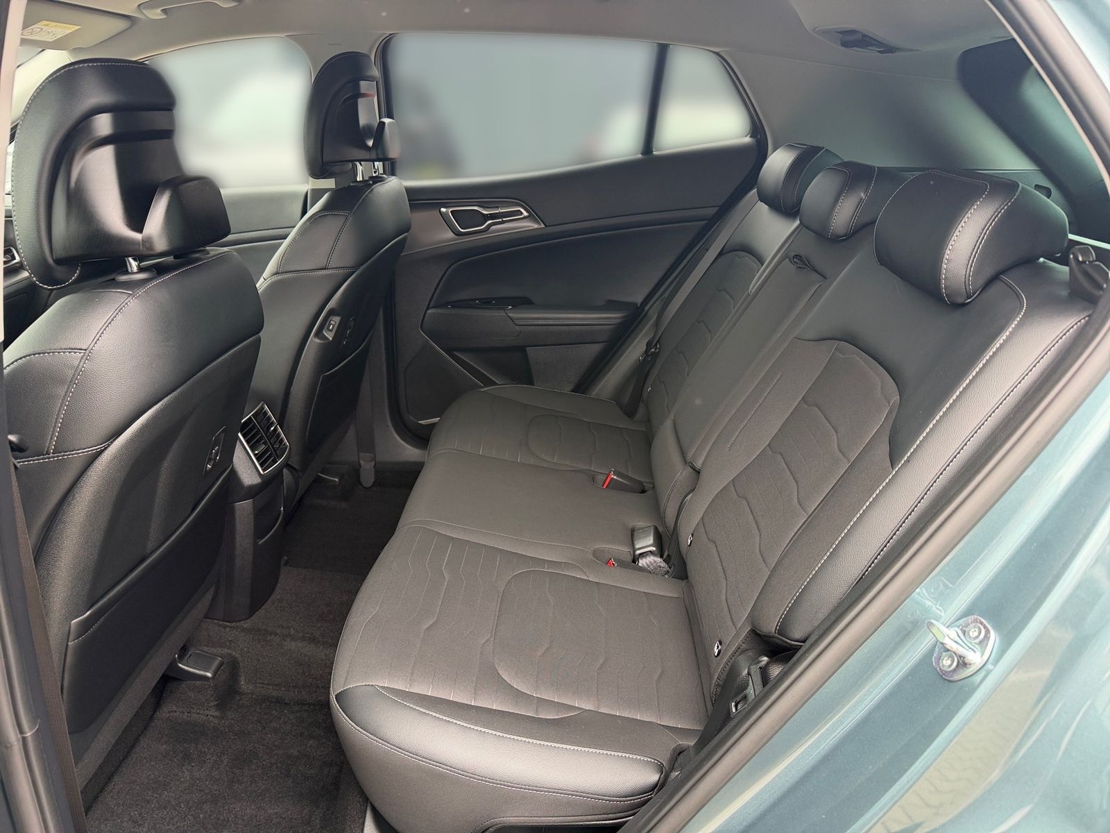 Fahrzeugabbildung Kia Sportage 1.6 CRDi Spirit 4WD