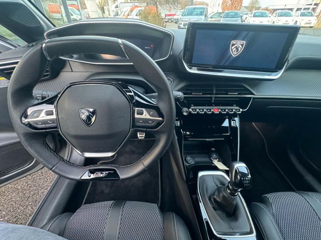 PEUGEOT 208 GT