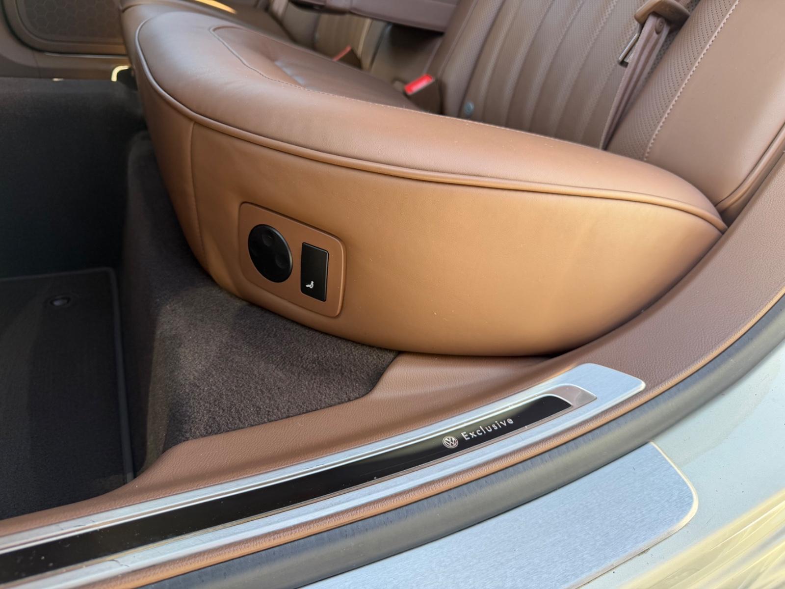 Volkswagen Phaeton 3.6 FSI Exclusive*VW SCHECKHEFT*TOP*