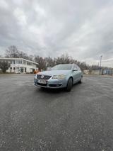 Volkswagen VW Passat 1.9TDI 105ps Teilleder AHK Navi - Volkswagen Passat aus 2006: 1.9