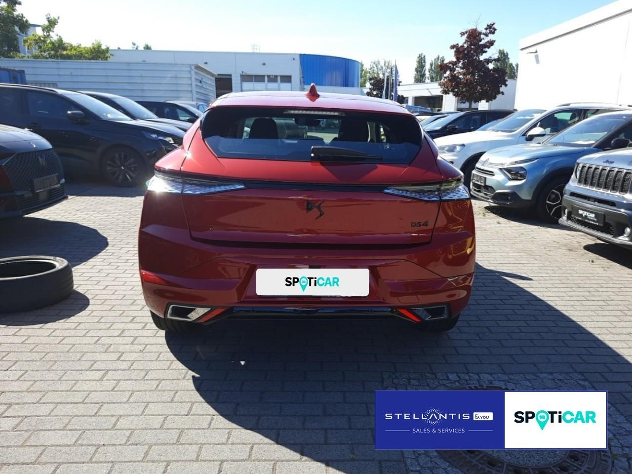 DS Automobiles DS4 Performance Line PT 130 EAT8 SHZ eHeckklappe