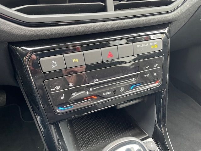 T-Cross 1.0 TSI Life IQ-Drive LED ACC Apple CarP