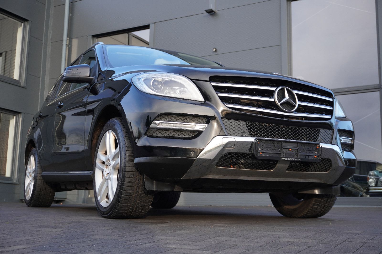 Fahrzeugabbildung Mercedes-Benz ML 250 CDI BlueTec