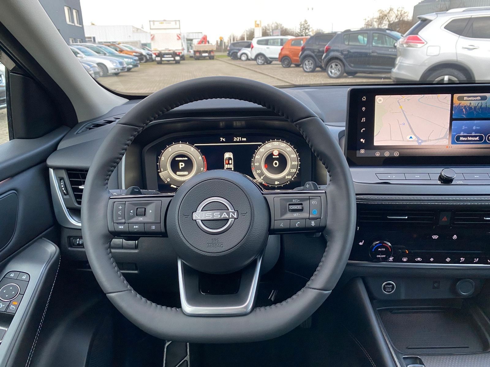 Fahrzeugabbildung Nissan Qashqai 1.3 DIG-T MHEV N-Connecta LED+SHZ+AHK