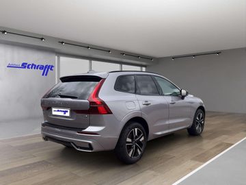 Volvo XC60 T6 Plug-In Hybrid AWD Facelift Plus Dark