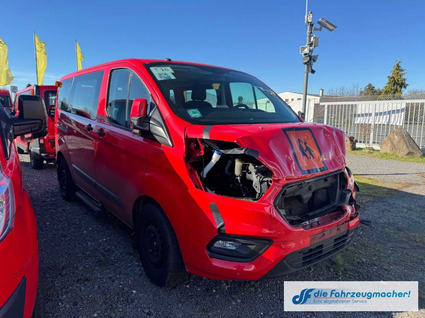 Fahrzeugabbildung Ford Transit Custom 320 L1 Trend *UNFALLSCHADENN*2340