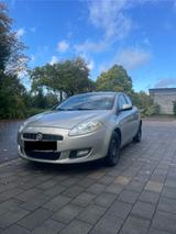 Fiat Bravo 1.4 16V Active TÜV, LPG! - Fiat Bravo Active mit Benzin-Antrieb