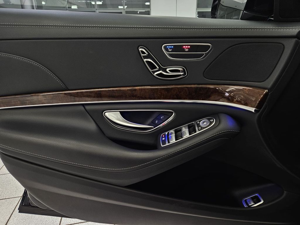 Mercedes-Benz S 350 d 4Matic*AMG*Airmatic*Nachtsicht*Soft*HUD*