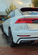 Audi Q8 50 TDI SoftClose Pano B&O Matrix ACC AHK  - Audi Q8 in Frankfurt (Main)