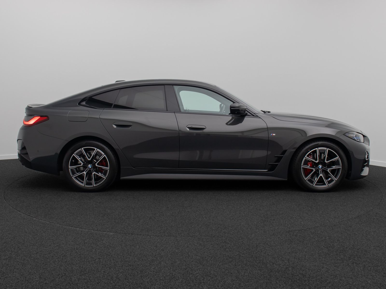 Fahrzeugabbildung BMW M440i xD Gran Coupé 360°HUD Laser DAB Individual