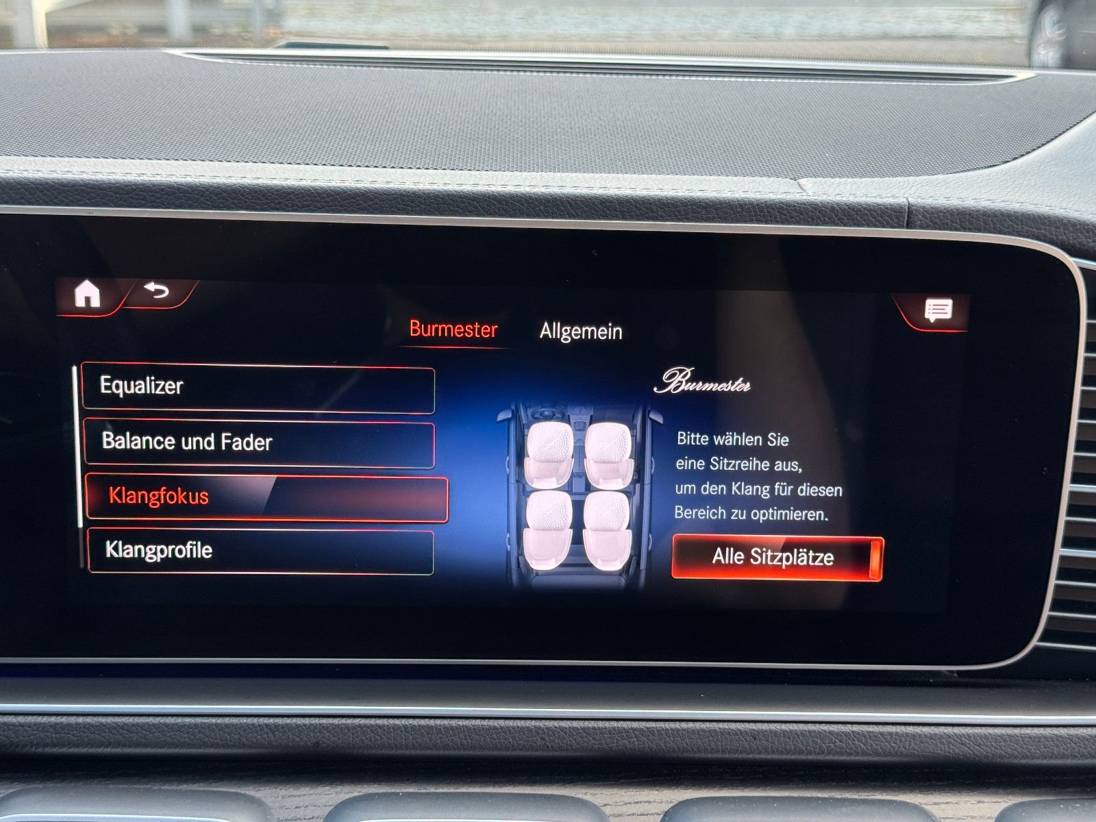 Fahrzeugabbildung Mercedes-Benz GLE 400 d Coupe AMG LINE PANO AIRMATIC 21 ZOLL
