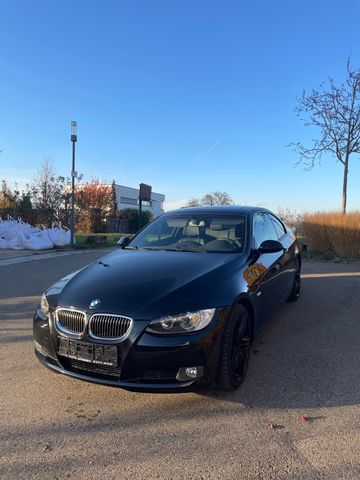 BMW 330 Baureihe 3 Coupe 330i xDrive