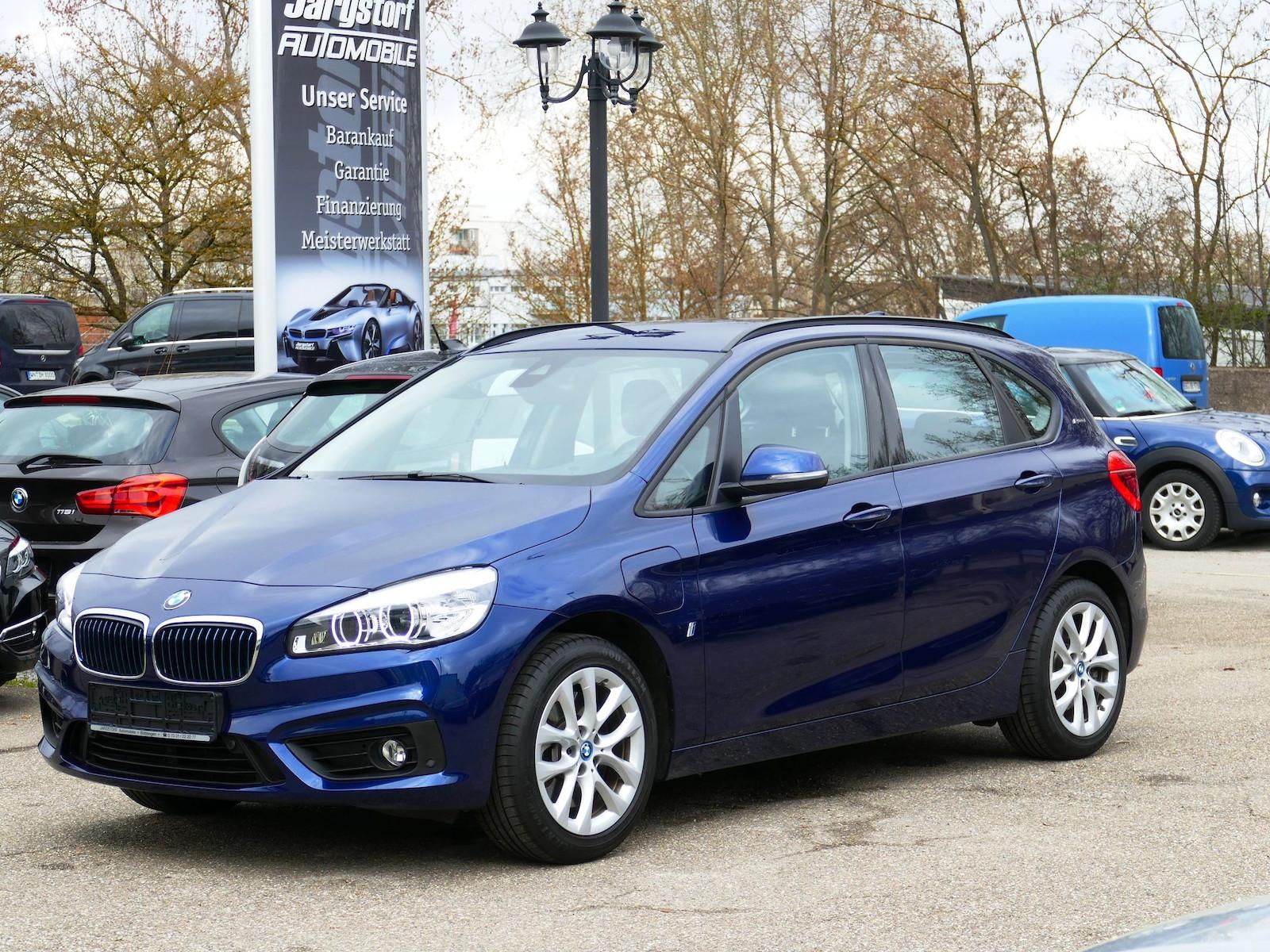 BMW 225 Active Tourer xe iPerformance Sport Kam Navi