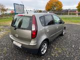 Mitsubishi Colt 1.3 MotionPlus Klima Allwetterreifen CD AUX - Mitsubishi Colt: Automatik