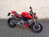 Ducati Streetfighter V2 - DUCATI STREETFIGHTER V2