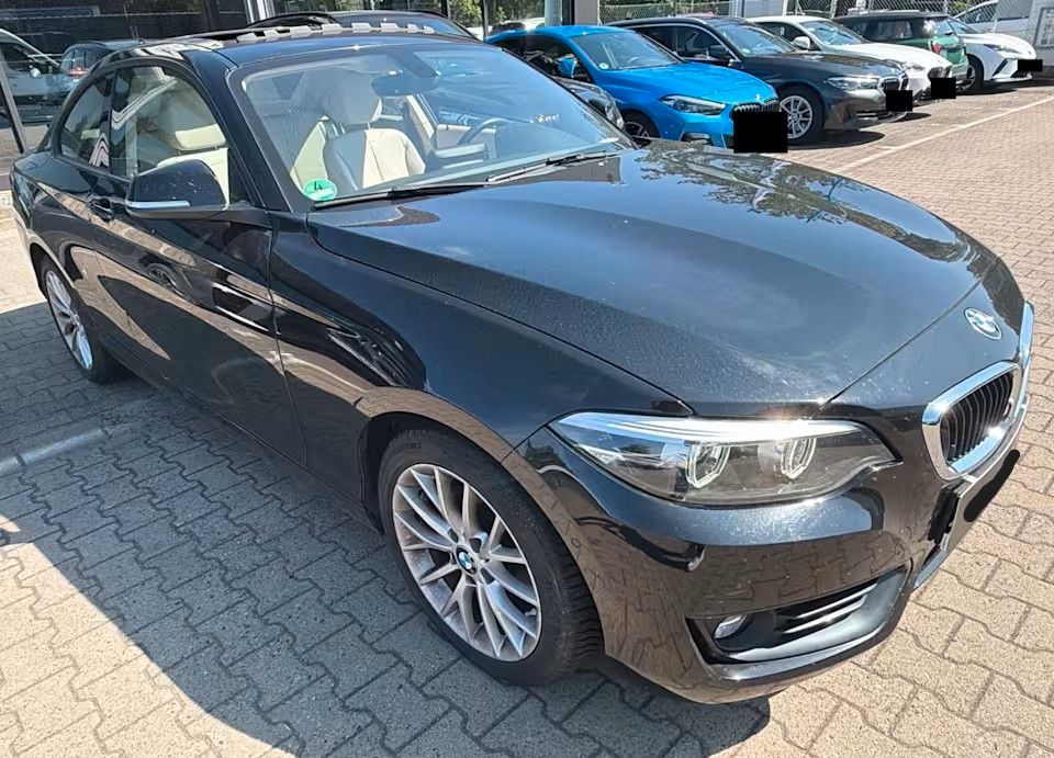 Image of BMW 218