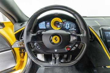 صورة 7 لـ 2022 Ferrari ROMA