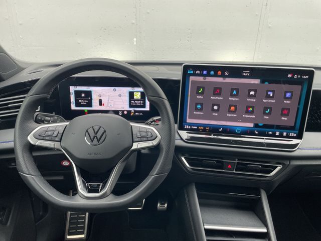 Tiguan 2.0 TDI R-Line Black Style AHK/360°Kamera