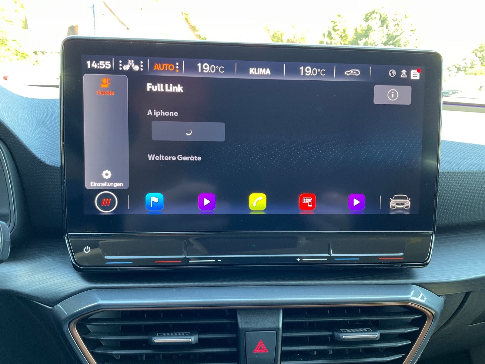 Fahrzeugabbildung CUPRA Leon 1.5 eTSI DSG,Kamera,Navi,LED,Carplay,ACC