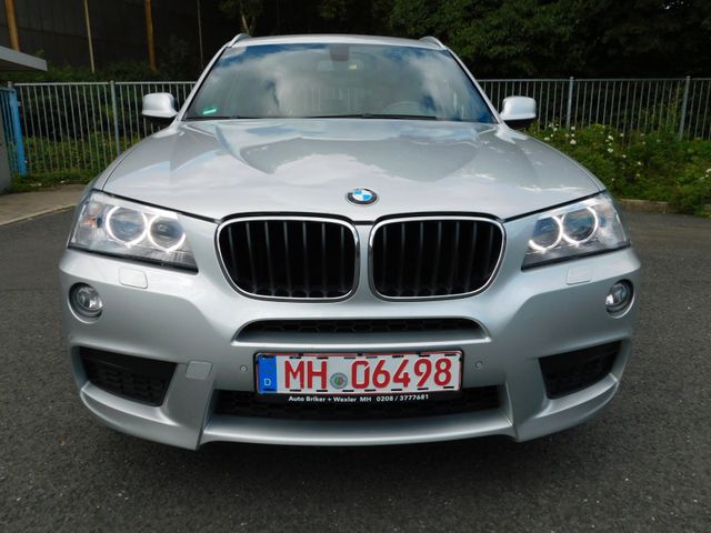 BMW X3 xDrive20/M-Sportpaket/Leder/Panorama/XenonPDC