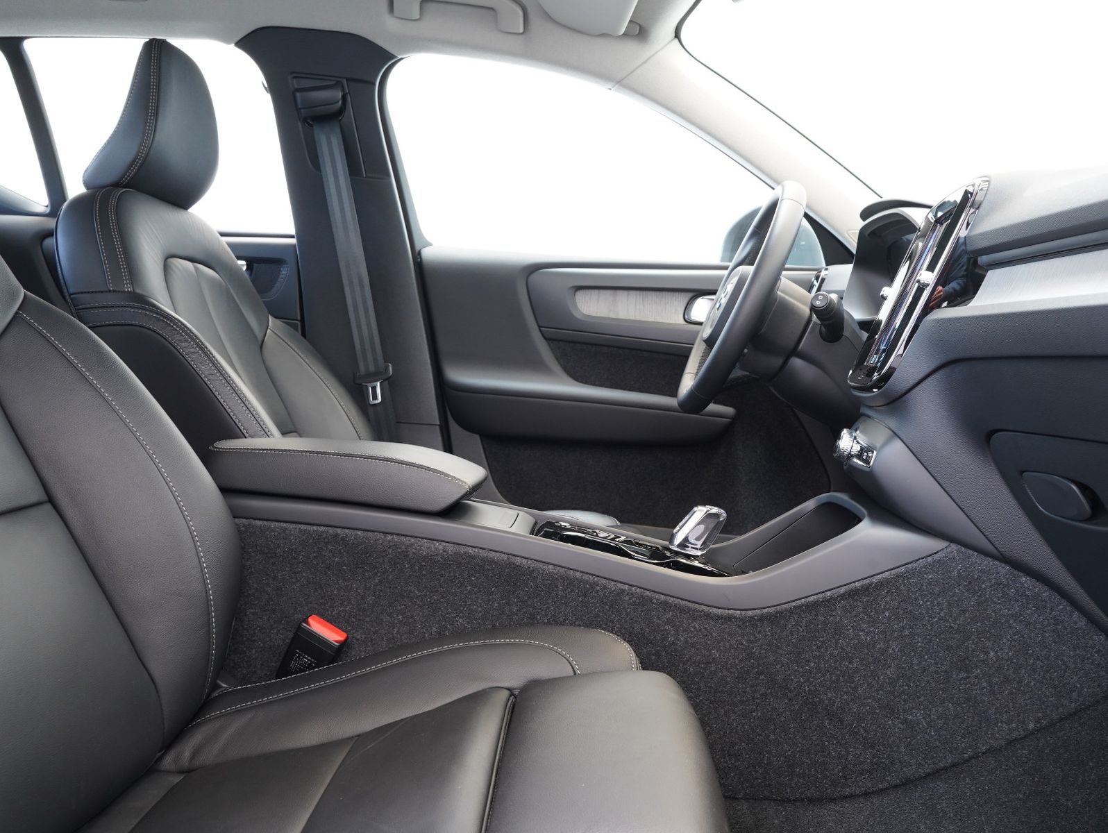 Fahrzeugabbildung Volvo XC40 B4 B Inscription LED/NAVI/ACC/LEDER/360°