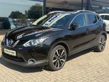 Nissan Qashqai Tekna panorama 360Kam,1.Hand - Nissan in Bremen