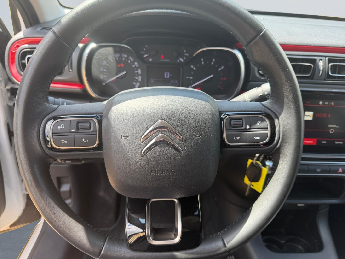 Citroën C3 1.2 PureTech 82/83 Shine *nur Händler/Export*