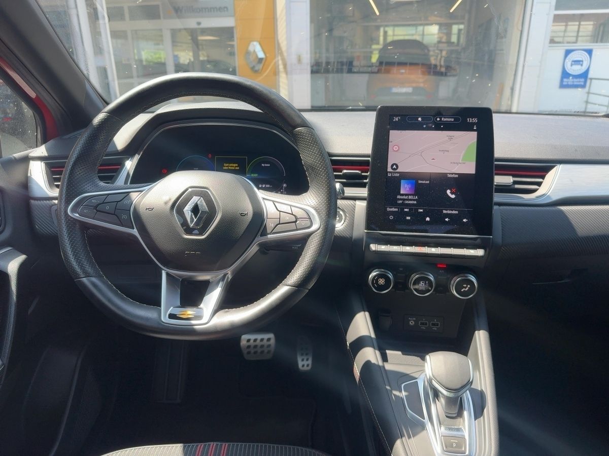Fahrzeugabbildung Renault Captur R.S. LINE E-TECH Plug-in 160