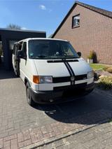 Volkswagen T4 Caravelle 2,5-l-Diesel TDI 75kW lang Standard - Volkswagen T4 Caravelle aus 2003