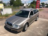 Skoda Octavia 1,6i Combi - Skoda Octavia aus 2004