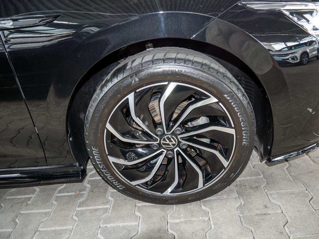 Volkswagen Golf VIII R-Line 1,5 l eTSI DSG LED KAMERA SHZ, миниатюра 6