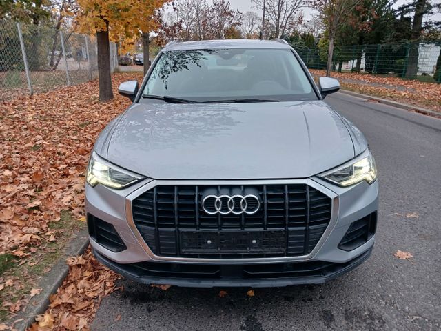 Audi Q3 40 TFSI quattro  Scheckheftgepflegt  190 PS