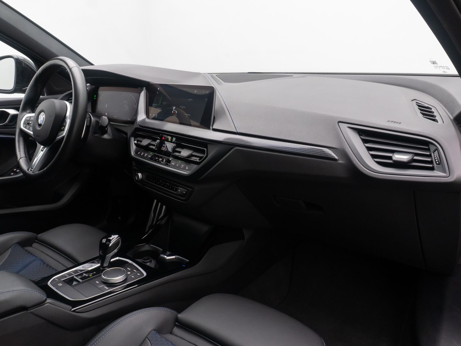 Fahrzeugabbildung BMW 120i M Sport DAB Kamera HiFi Panorama Lenkradhzg