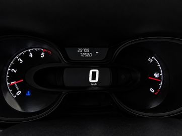 Opel Vivaro - 4