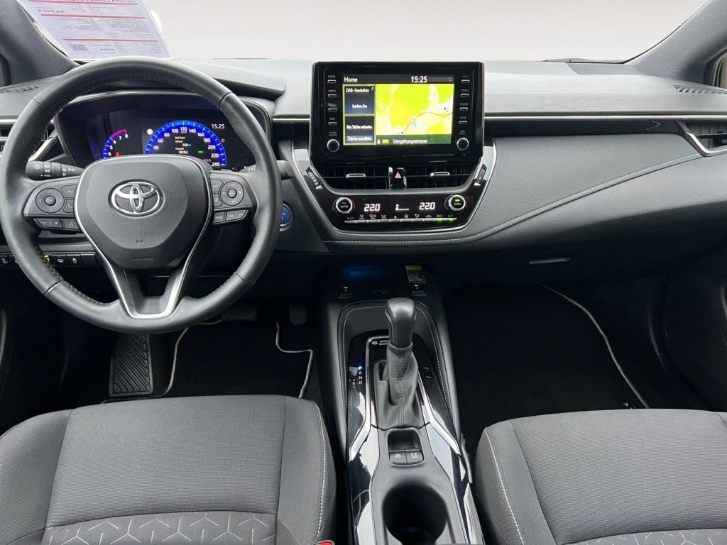 Fahrzeugabbildung Toyota Corolla 2.0 Hybrid Club