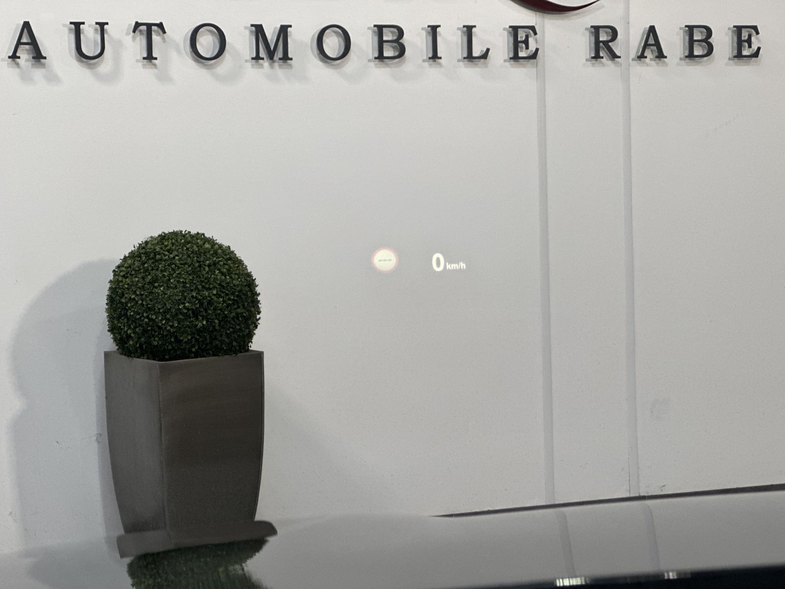 Fahrzeugabbildung BMW X2 xDrive25d M-Sport NAV+LED+PANO+AHK+KAM+20ZOLL