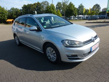Volkswagen Golf - 2