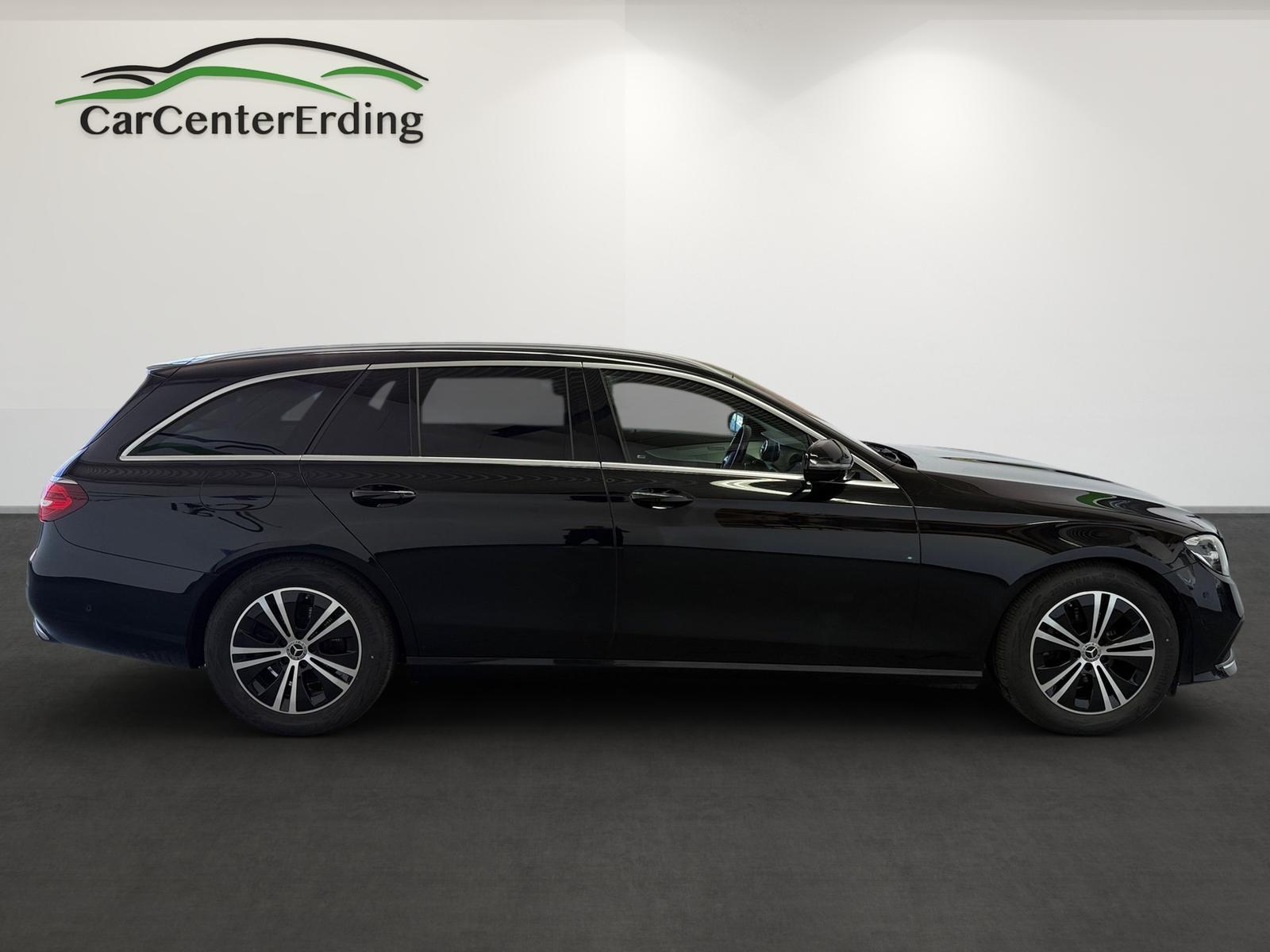 Mercedes-Benz E 220 T-Modell*LED-high*Navi*Kamera*AHK*Tempo*